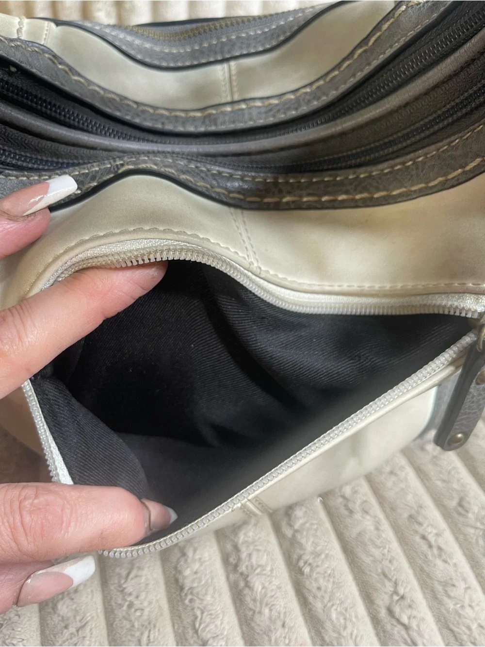 BOC Born Concept Gray Cream Faux Leather Hobo Shoulder Bag Purse